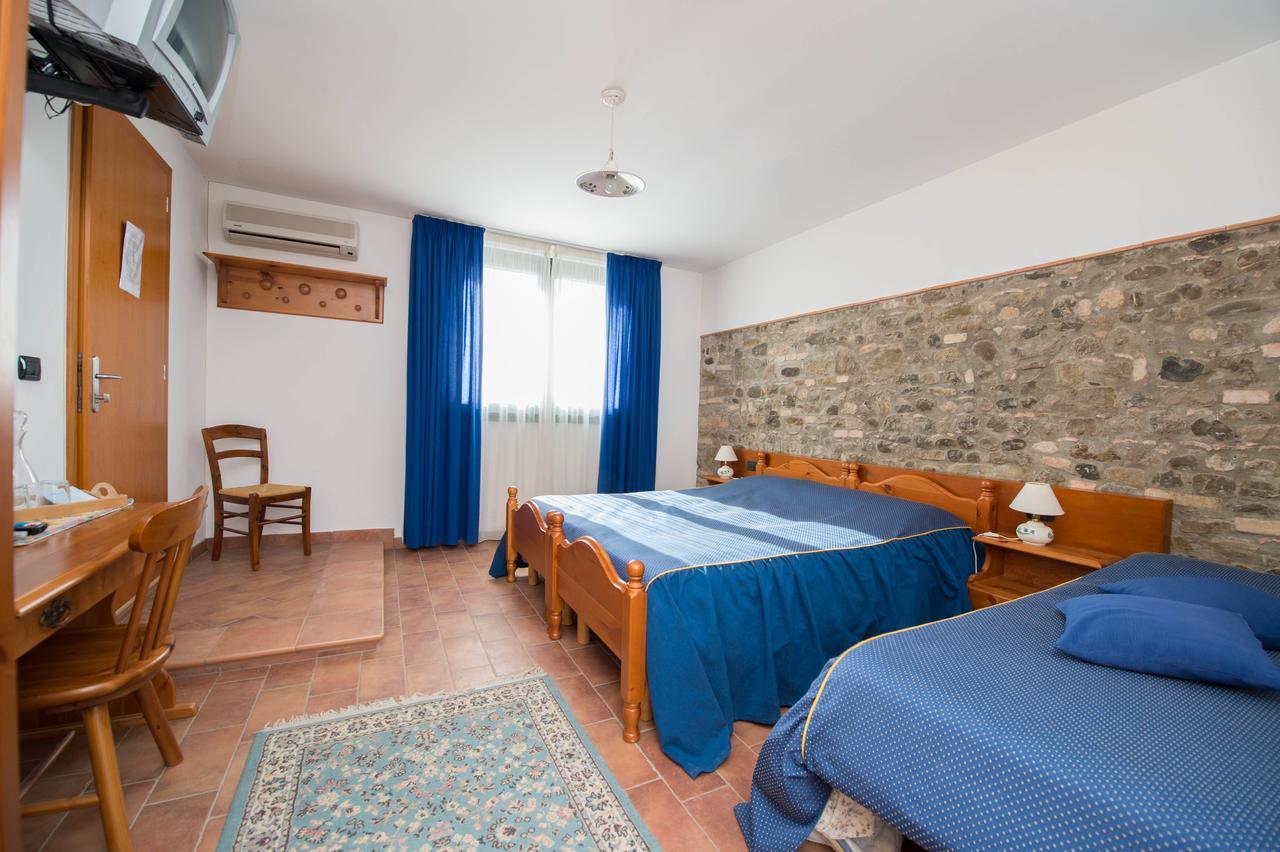 Agriturismo Le Oche Selvatiche Lauzacco Ngoại thất bức ảnh
