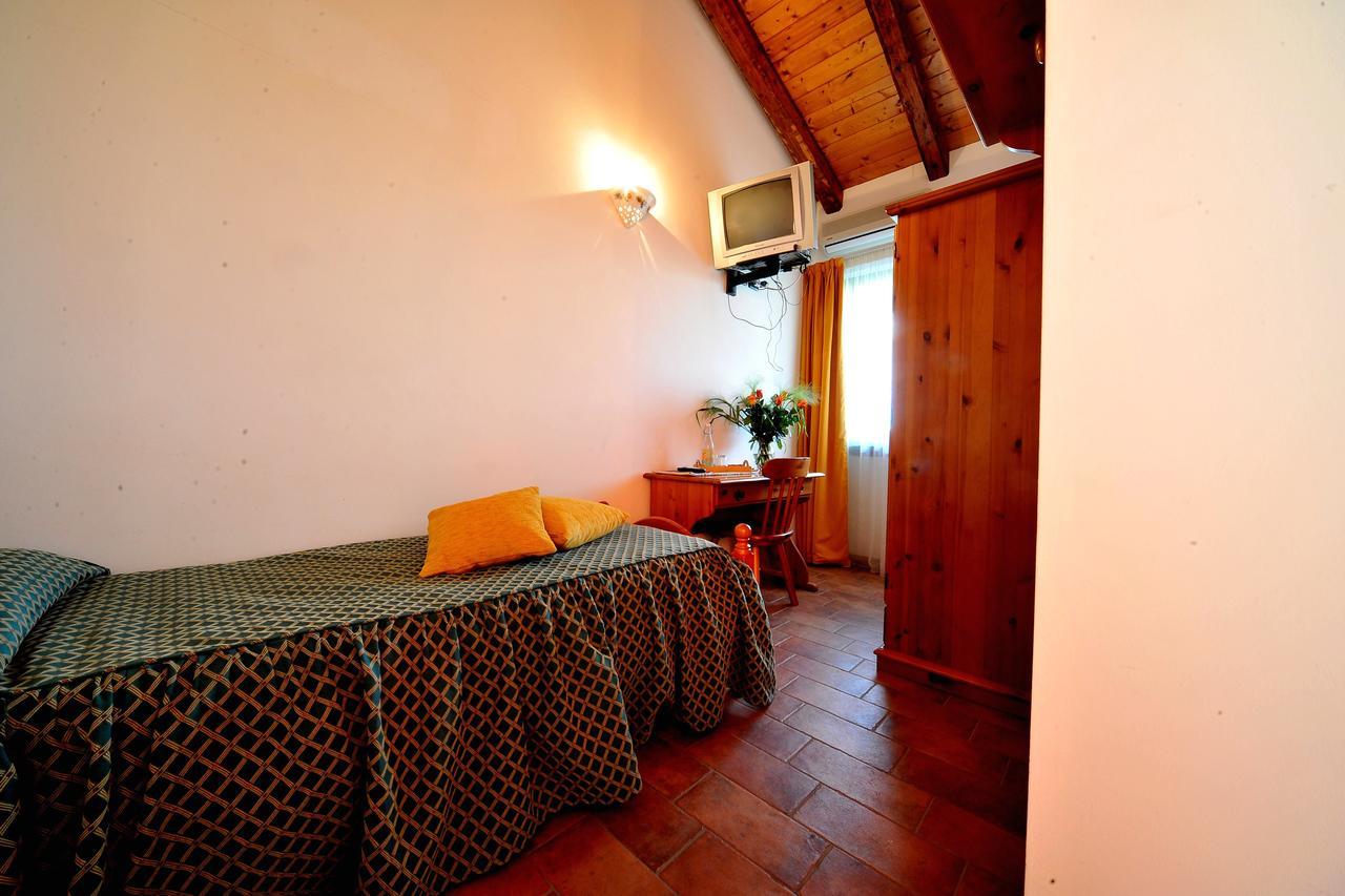 Agriturismo Le Oche Selvatiche Lauzacco Ngoại thất bức ảnh